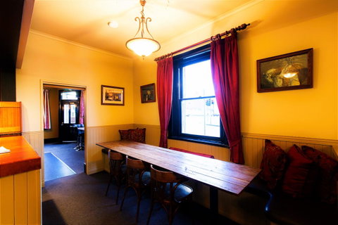 The Tasmanian Inn - Taree Accommodation 38