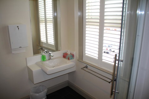 The Tasmanian Inn - Taree Accommodation 32