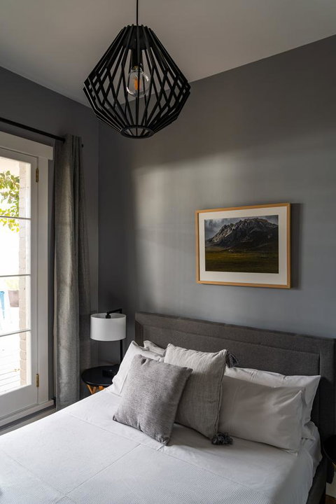 The Tasmanian Inn - Taree Accommodation 1