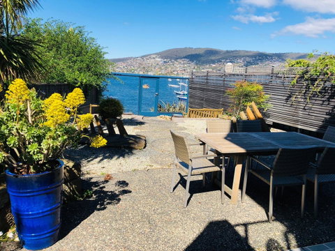 My Hobart Stay - Holiday Rentals - Taree Accommodation 1
