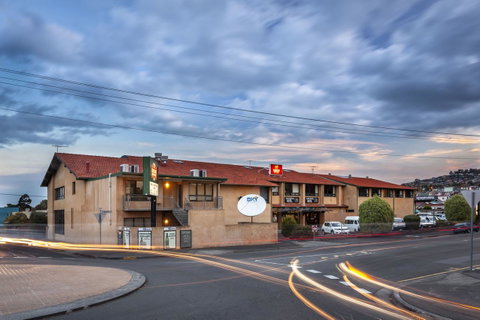 Black Buffalo - Taree Accommodation 16