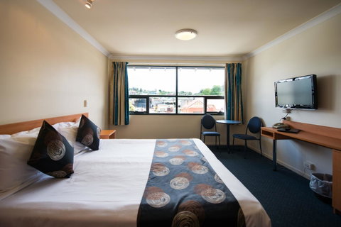 Black Buffalo - Taree Accommodation 1