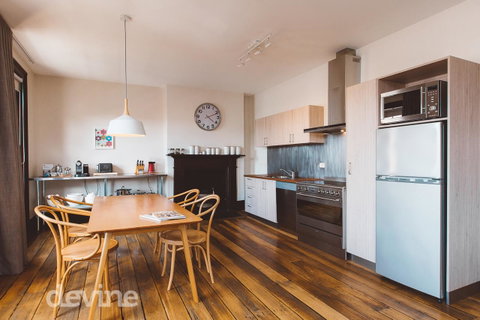 Devine Stays - Westside Apartment On Elizabeth - Taree Accommodation 0