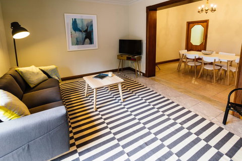 360 Murray - Taree Accommodation 9