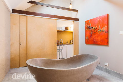 Devine Stays - Hayloft On ELizabeth - Taree Accommodation 3