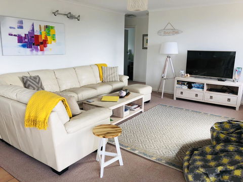 BAY OF FIRES SEACHANGE Ocean Frontage - Taree Accommodation 13