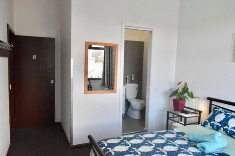 Hobart's Accommodation & Hostel - Taree Accommodation 4