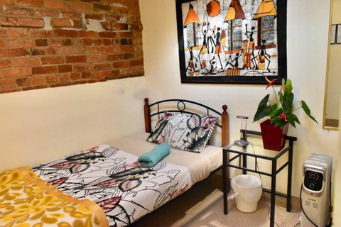 Hobart's Accommodation & Hostel - Taree Accommodation 1