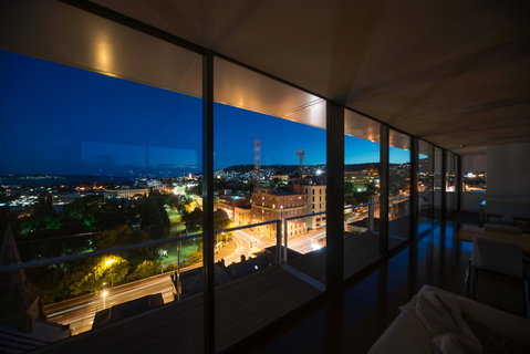 Avalon City Retreat - Taree Accommodation 18