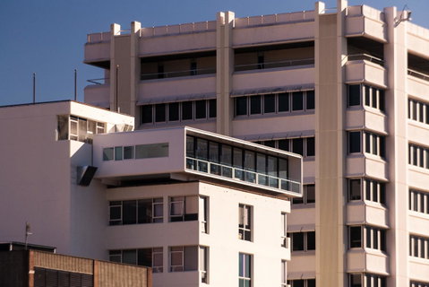 Avalon City Retreat - Taree Accommodation 1