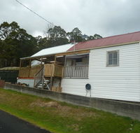 Riders Hut - Derby - Taree Accommodation
