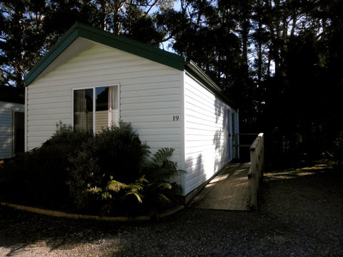 Strahan Beach Tourist Park - Taree Accommodation 13