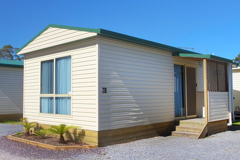Strahan Beach Tourist Park - Taree Accommodation 11