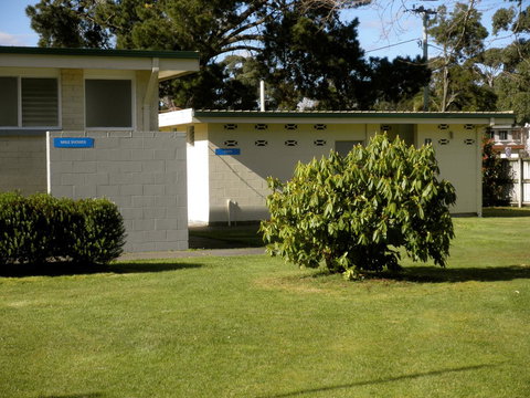 Strahan Beach Tourist Park - Taree Accommodation 17