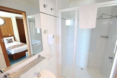 Point Lonsdale Guest House - Taree Accommodation 23