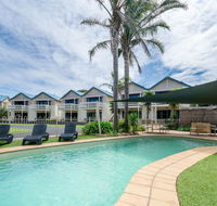 Boathouse Resort Studios and Suites - Taree Accommodation