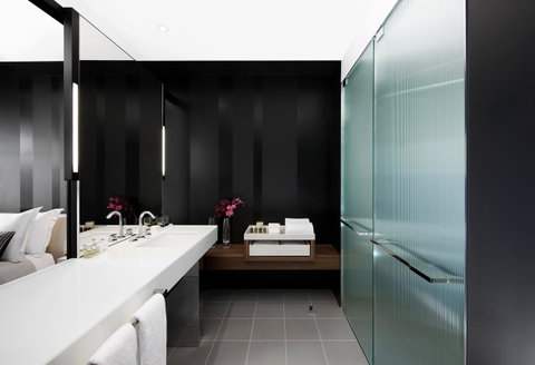 Crown Metropol Melbourne - Taree Accommodation 6