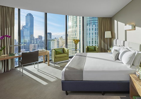 Crown Promenade Melbourne - Taree Accommodation 4