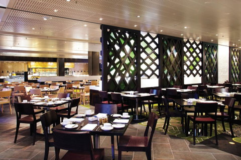 Crown Promenade Melbourne - Taree Accommodation 26