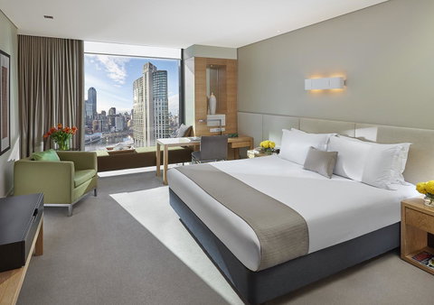 Crown Promenade Melbourne - Taree Accommodation 3