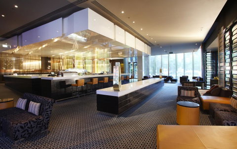 Crown Promenade Melbourne - Taree Accommodation 11