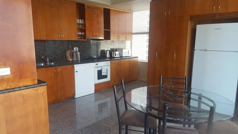 Melbourne Metropole Central Official - Taree Accommodation 10