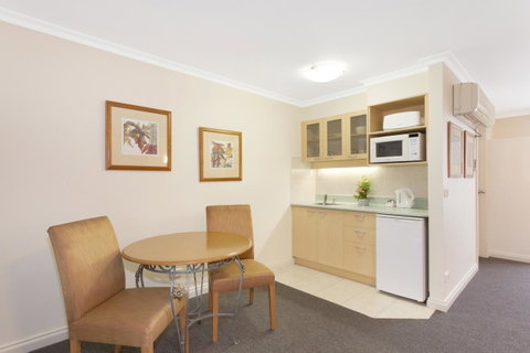Melbourne Metropole Central Official - Taree Accommodation 27