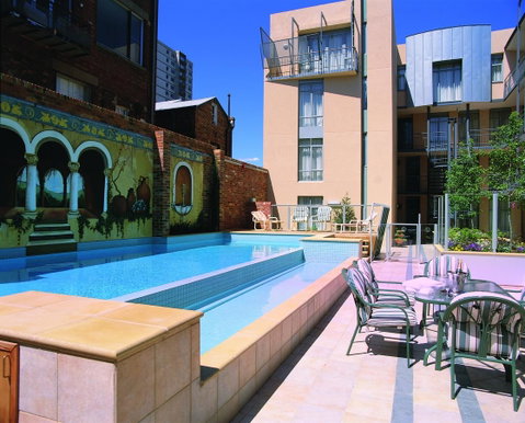 Melbourne Metropole Central Official - Taree Accommodation 1