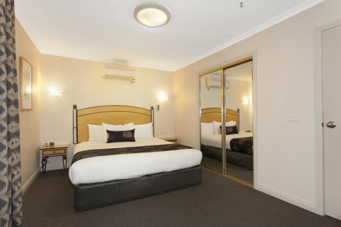 Melbourne Metropole Central Official - Taree Accommodation 26