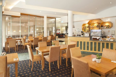 Melbourne Metropole Central Official - Taree Accommodation 20