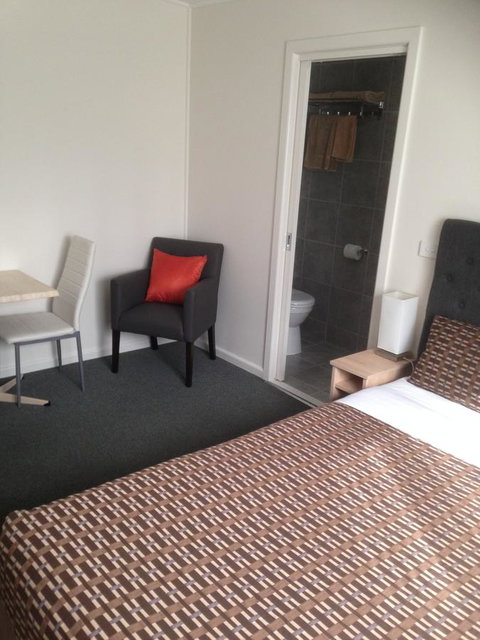 Beachcomber Motel & Apartments - Taree Accommodation 28