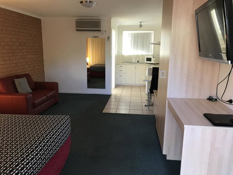Beachcomber Motel & Apartments - Taree Accommodation 7