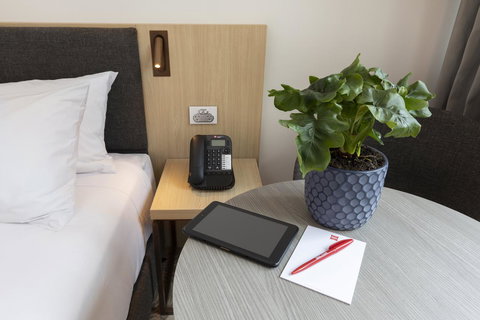 Ibis Melbourne Central - Taree Accommodation 8