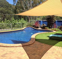 Snow View Holiday Units - Taree Accommodation