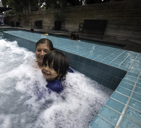 Phillip Island Apartments - Taree Accommodation 5