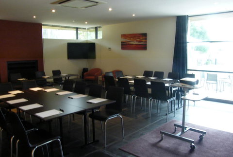 Phillip Island Apartments - Taree Accommodation 16