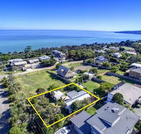 Dromana Holiday Beach House - Taree Accommodation