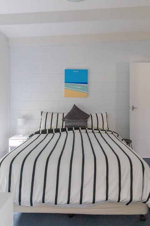 Prom Coast Apartments - Taree Accommodation 0
