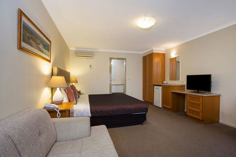 Comfort Inn Warrnambool International - Taree Accommodation 13