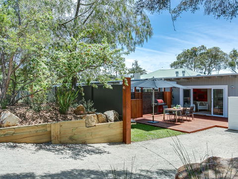 Capella Villa No. 4 - Stunning Luxury Decor Inside And Out - Taree Accommodation 7