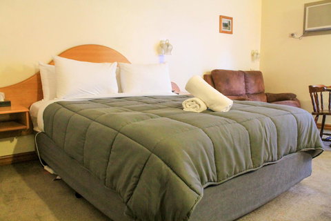 St Georges Motor Inn - Taree Accommodation 13