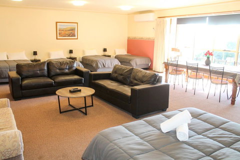 St Georges Motor Inn - Taree Accommodation 24