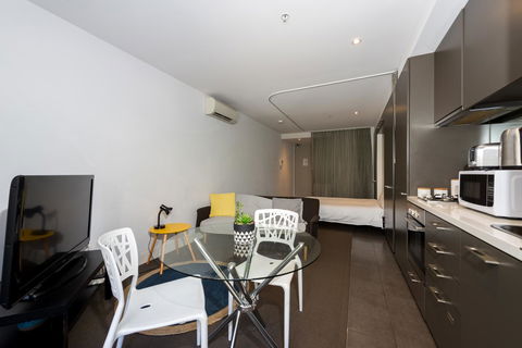 Amazing Accommodations : South Yarra - Taree Accommodation 16