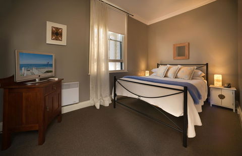Athelstane House - Taree Accommodation 15