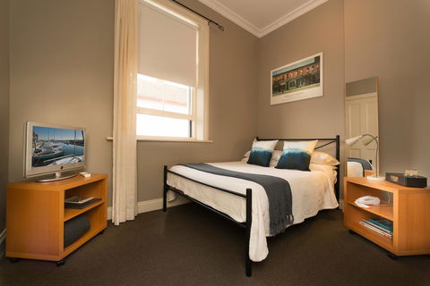 Athelstane House - Taree Accommodation 17