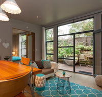 The Love Shack - romantic bungalow - Taree Accommodation