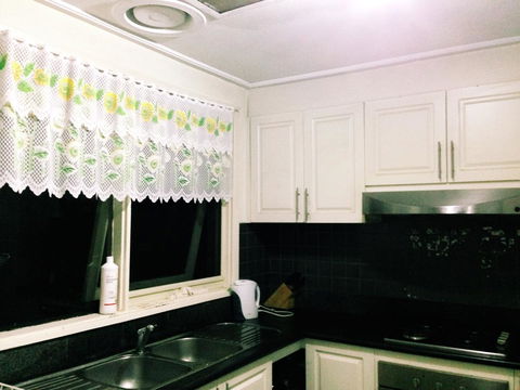 Doncaster Westfield Home Stay - Taree Accommodation 10