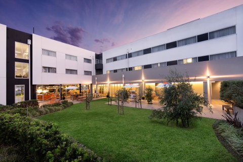 Atura Dandenong - Taree Accommodation 21