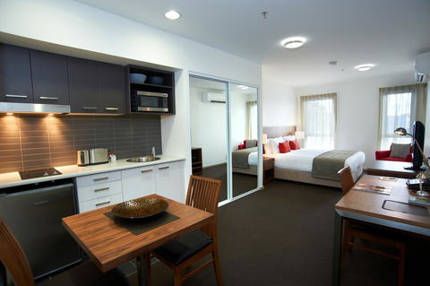 Quest Werribee - Taree Accommodation 12