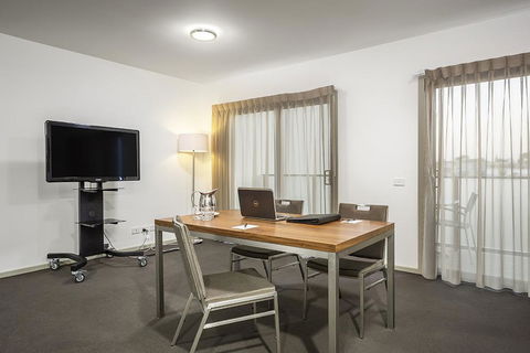 Quest Werribee - Taree Accommodation 35